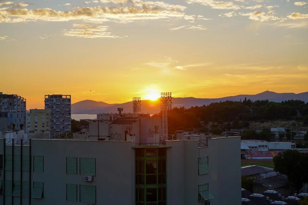 Sunshine Split Apartamento